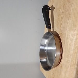 Vintage 8" Fry Pan Skillet Copper Bottom Unstamped Revere Ware